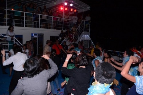 party at the venue party boat in davao city